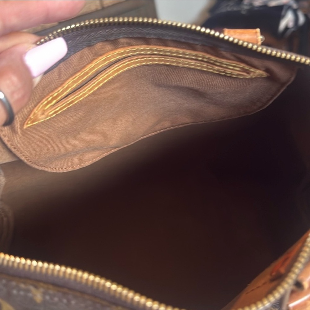 Louis Vuitton Monogram Brown Bag - Picture 5 of 9